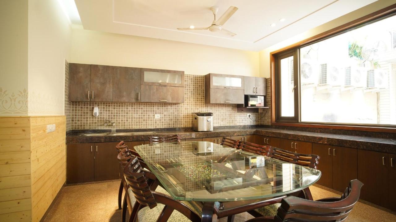 Uds Villa Scandinavian B&B - Next To Vfs Yeni Delhi Dış mekan fotoğraf