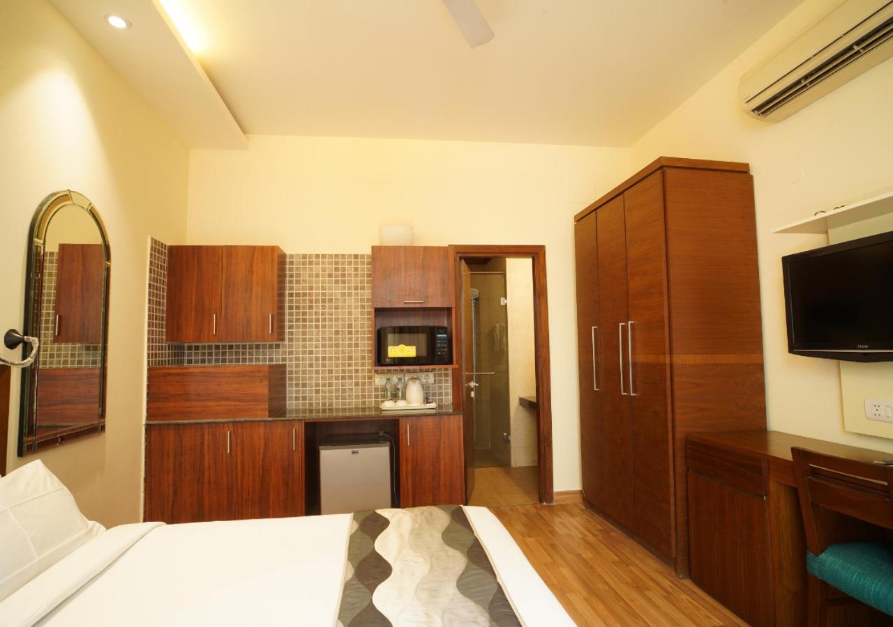 Uds Villa Scandinavian B&B - Next To Vfs Yeni Delhi Dış mekan fotoğraf