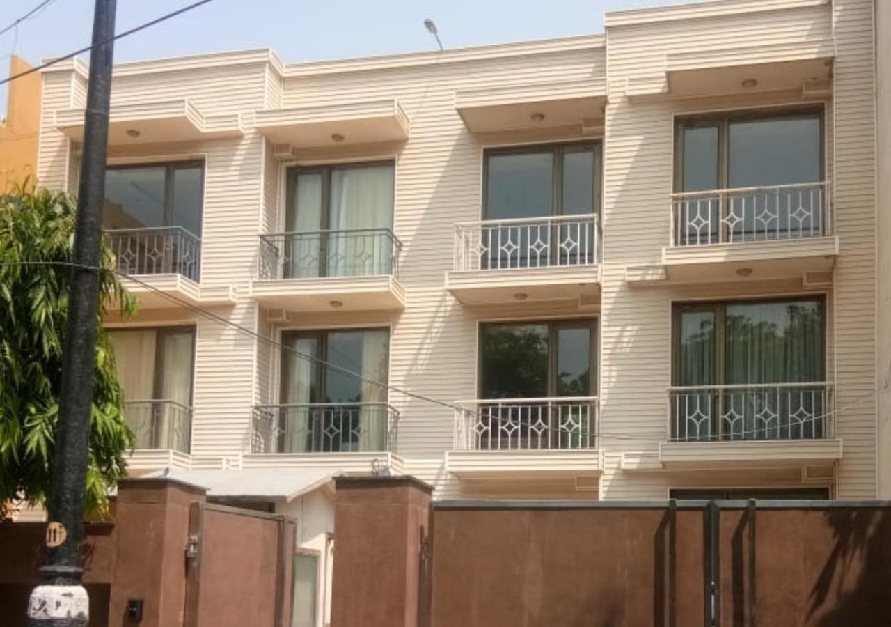 Uds Villa Scandinavian B&B - Next To Vfs Yeni Delhi Dış mekan fotoğraf