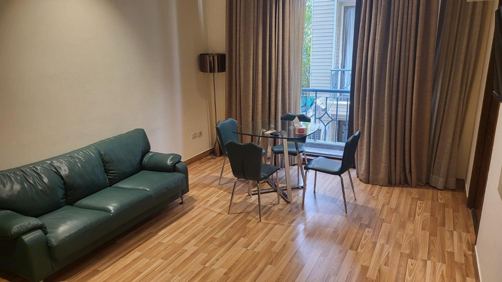 Uds Villa Scandinavian B&B - Next To Vfs Yeni Delhi Dış mekan fotoğraf
